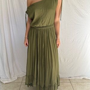 Joyfolie One-Shoulder Olive Dress
